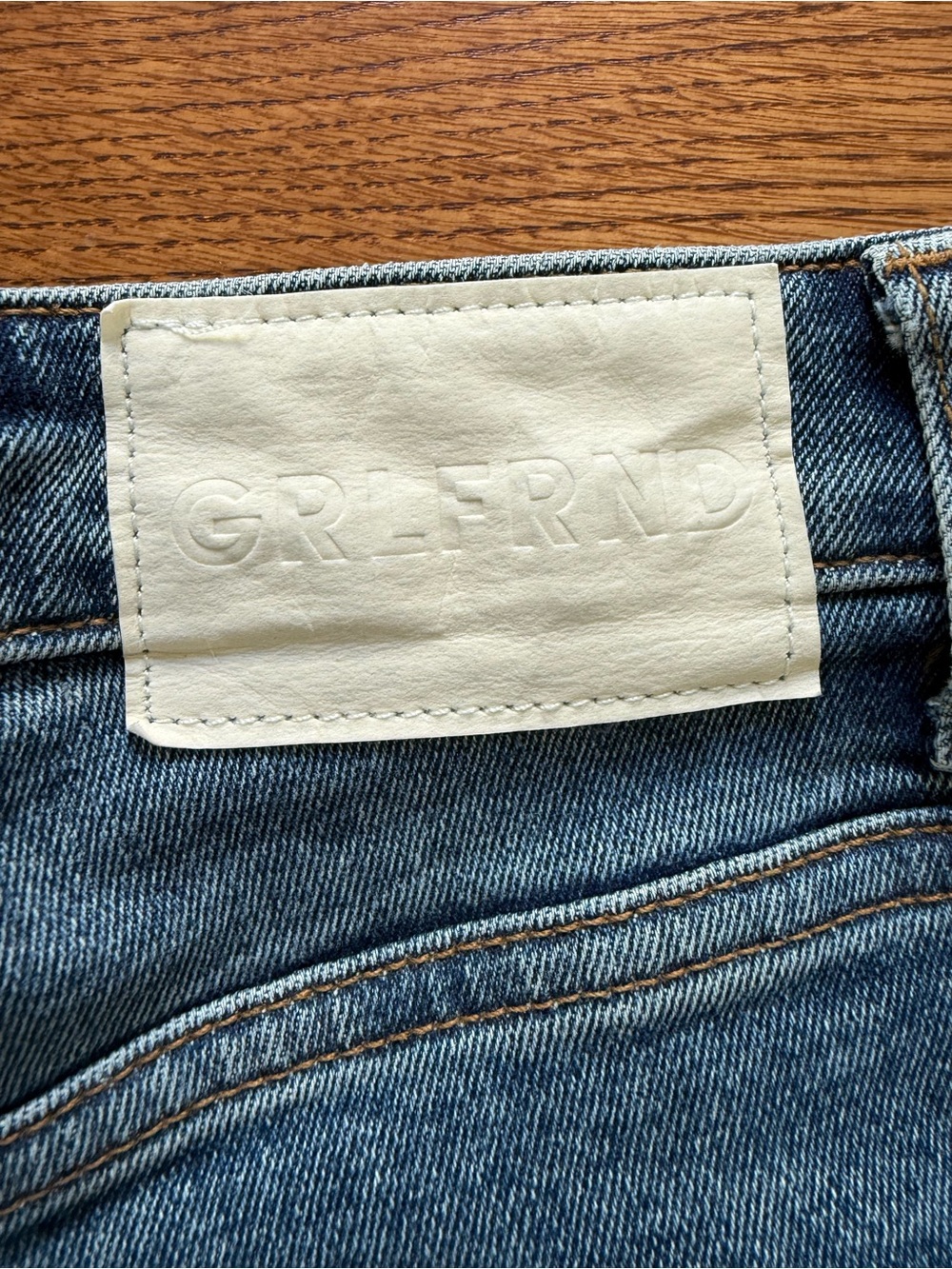 GRLFRND Melanie High Rise Boot Cut Blue Denim Jeans Raw Hem Casual Classic 26 - Picture 7 of 8